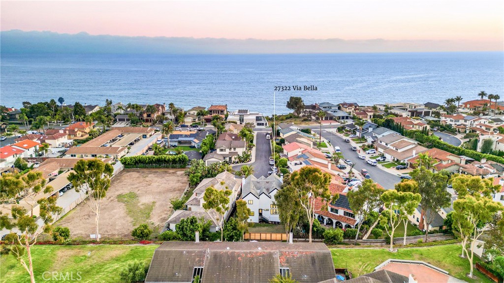27322 Via Bella