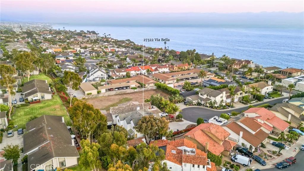 27322 Via Bella