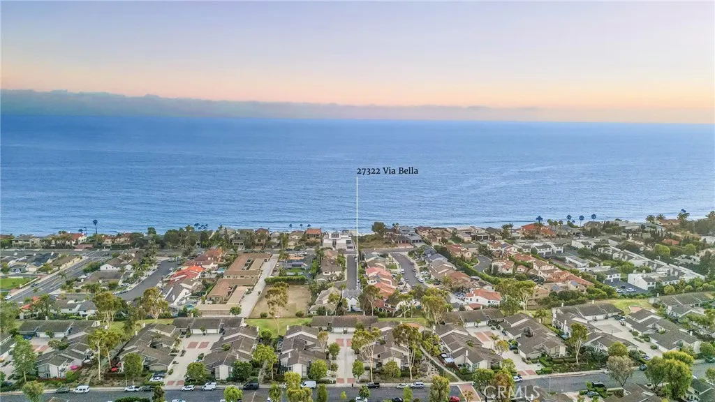 27322 Via Bella