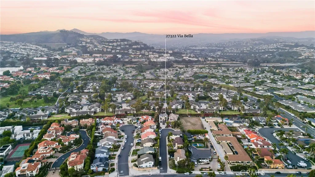 27322 Via Bella