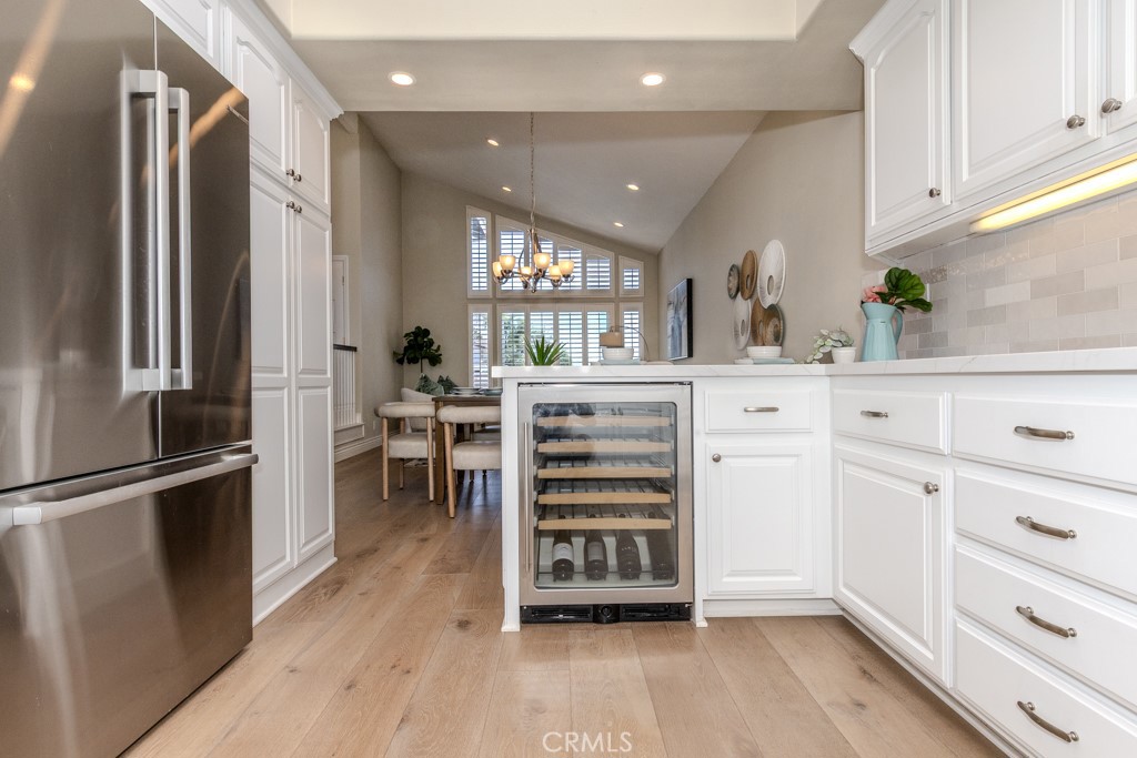 8421 Deepcliff Dr.