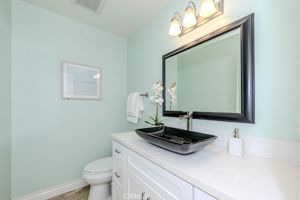 8421 Deepcliff Dr.