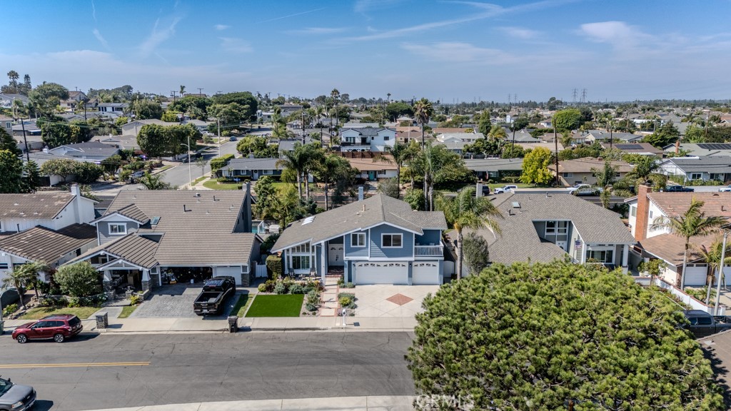 8421 Deepcliff Dr.