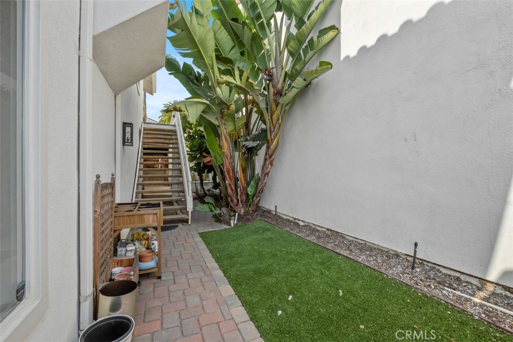24846 Sunstar Lane