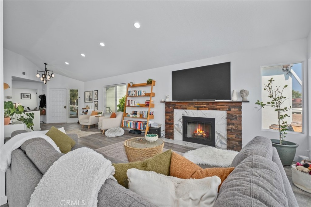 24846 Sunstar Lane