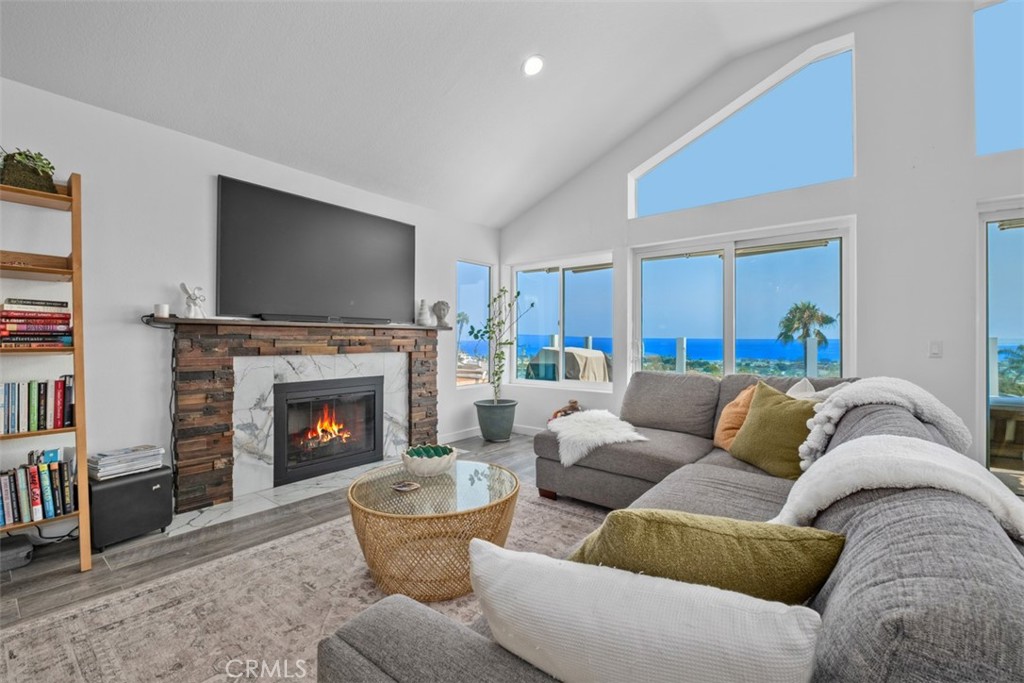 24846 Sunstar Lane