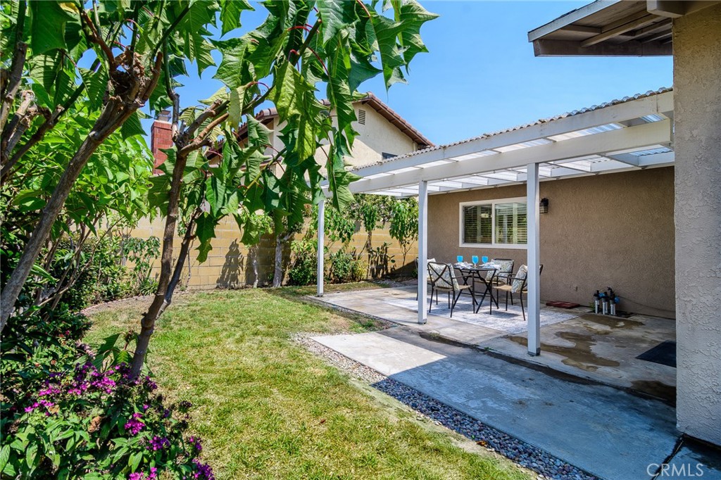 10633 El Picador Circle