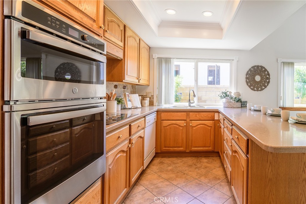 10633 El Picador Circle