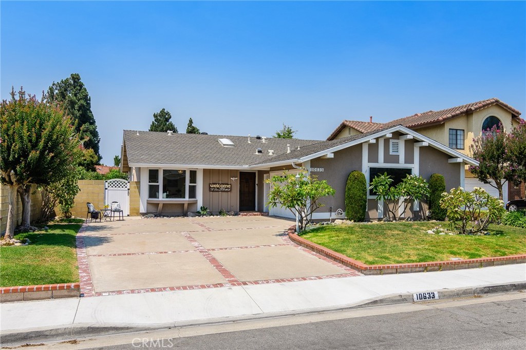 10633 El Picador Circle