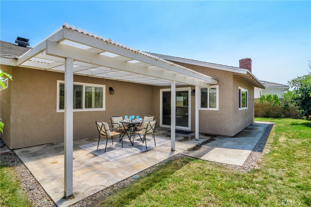 10633 El Picador Circle
