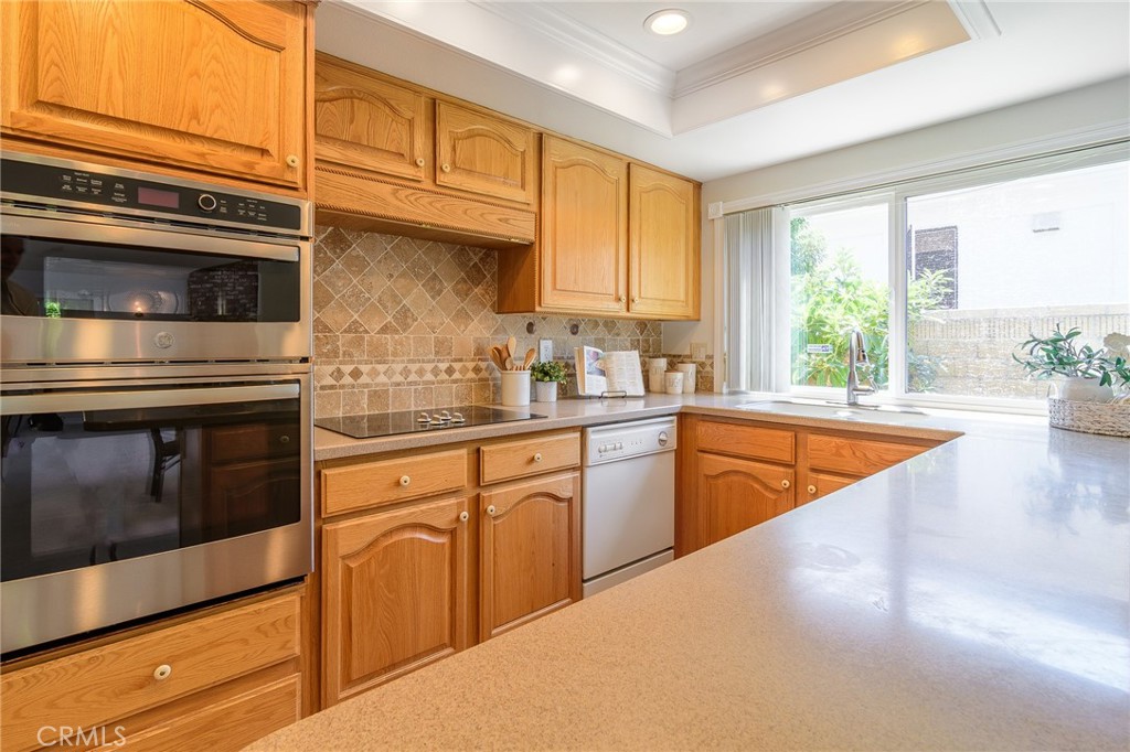 10633 El Picador Circle