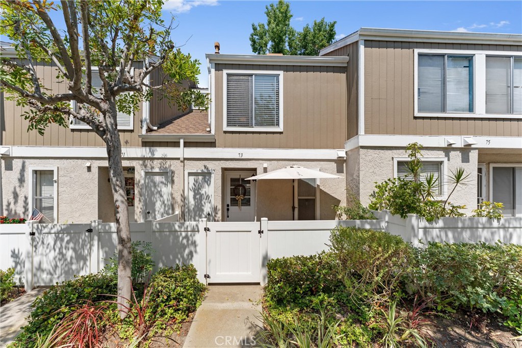 73 Abbeywood Lane