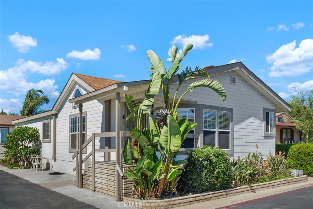 5815 E La Palma Avenue 74