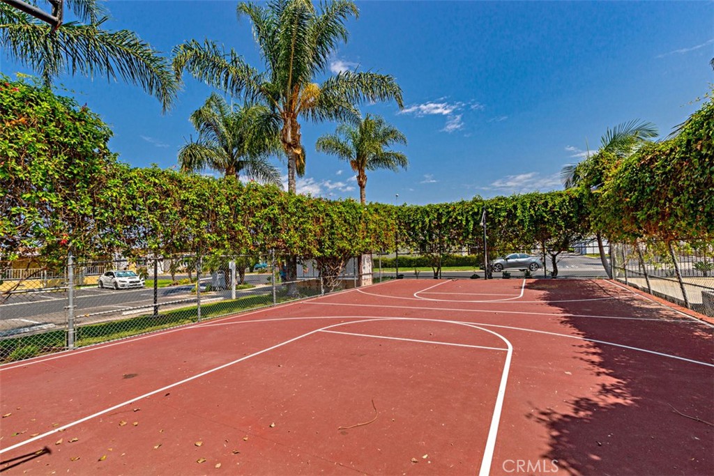 5815 E La Palma Avenue 74