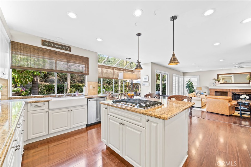 22432 Rosebriar
