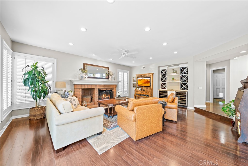 22432 Rosebriar