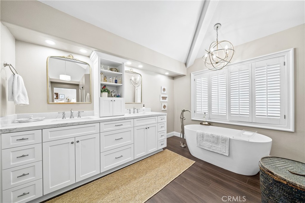 22432 Rosebriar