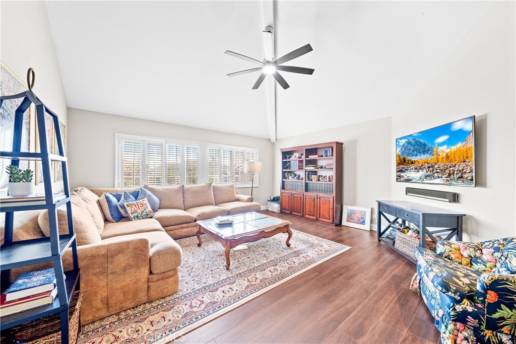 22432 Rosebriar