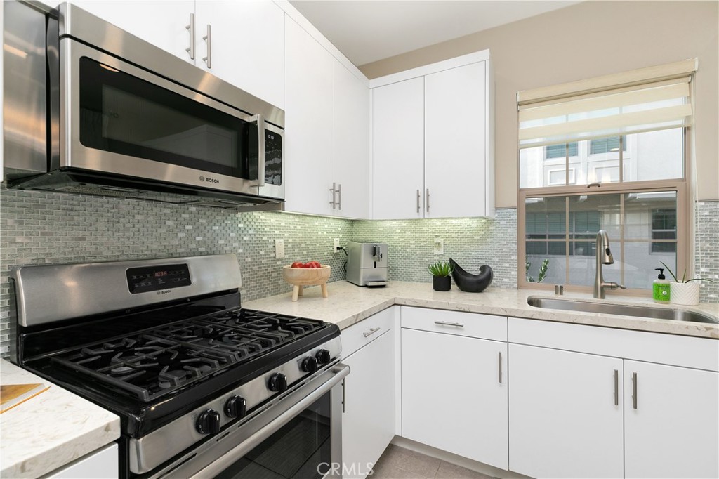 144 Briarberry