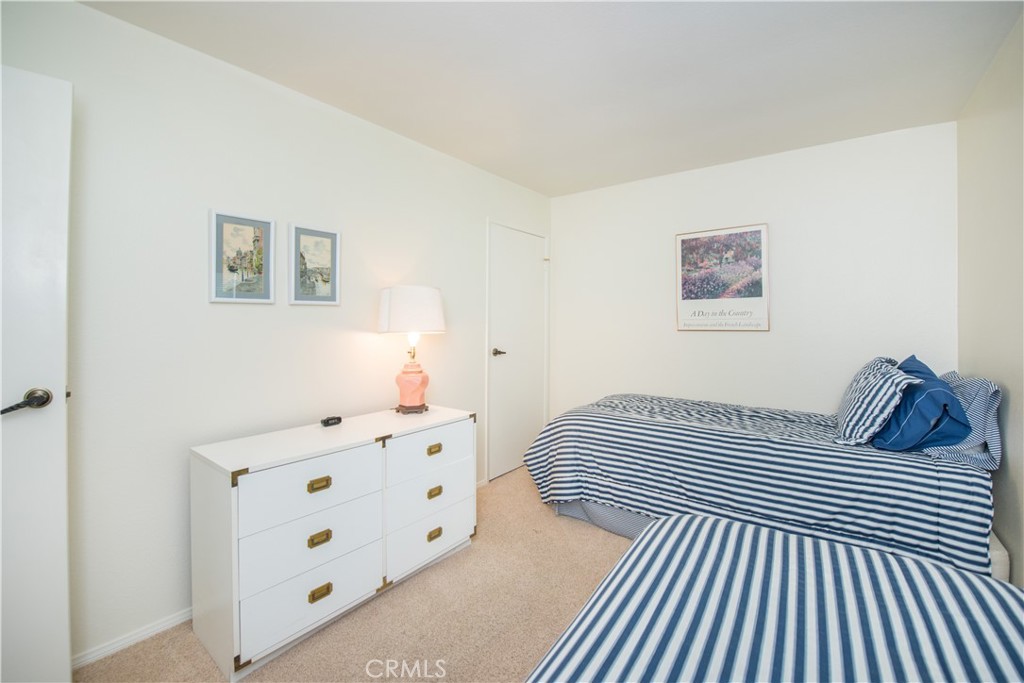6087 Montecito Circle 4