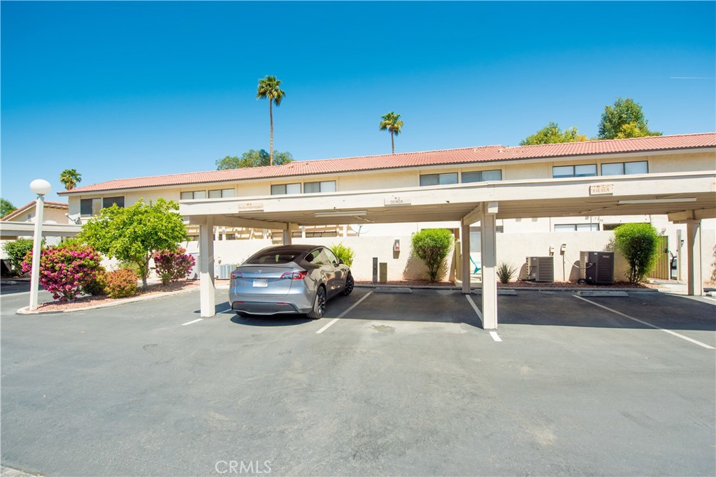 6087 Montecito Circle 4