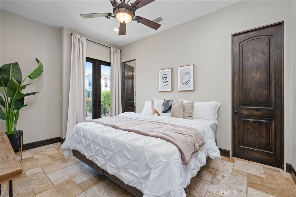 212 Baltimore Avenue