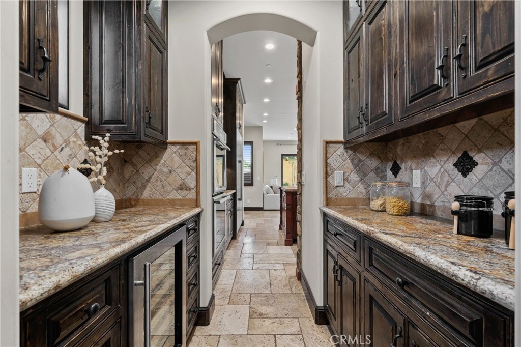 212 Baltimore Avenue