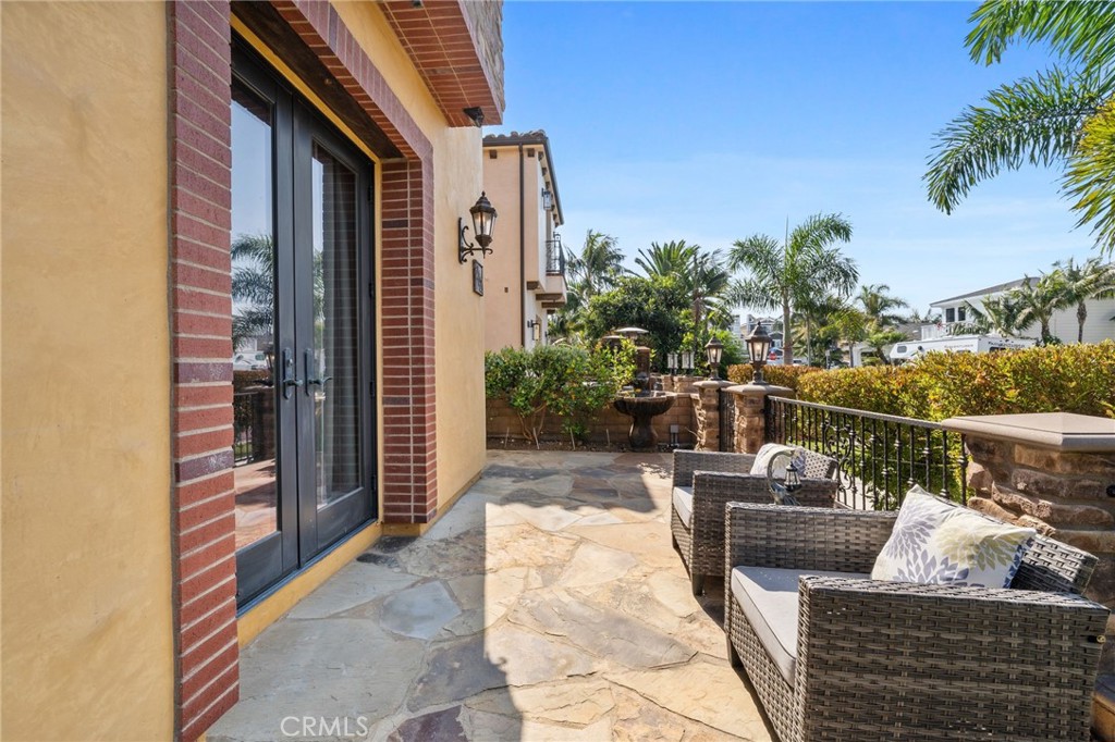 212 Baltimore Avenue