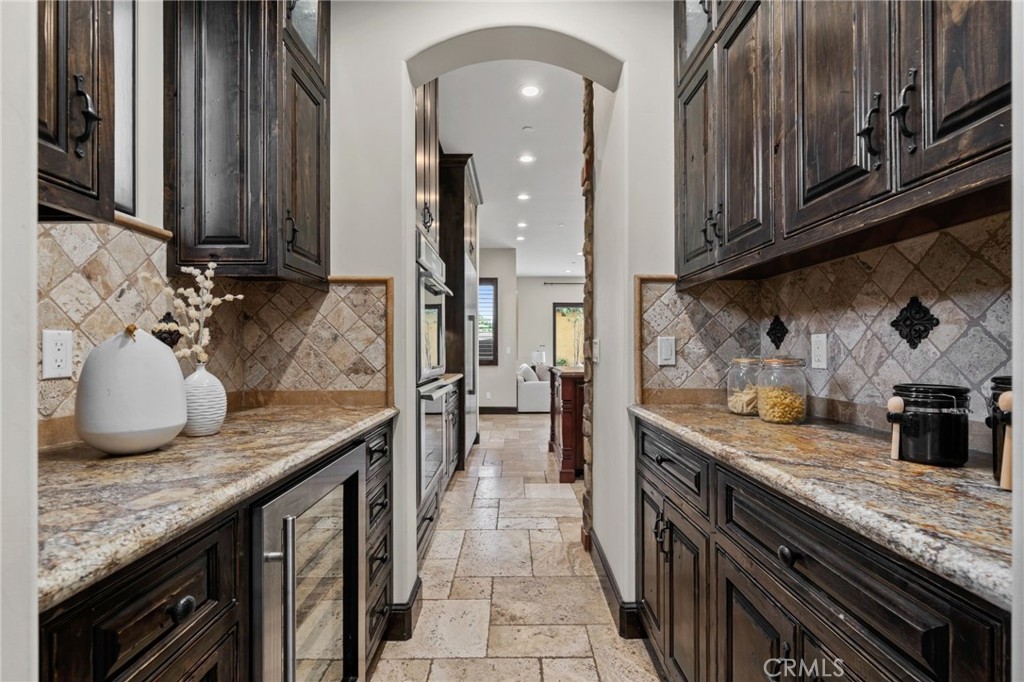 212 Baltimore Avenue