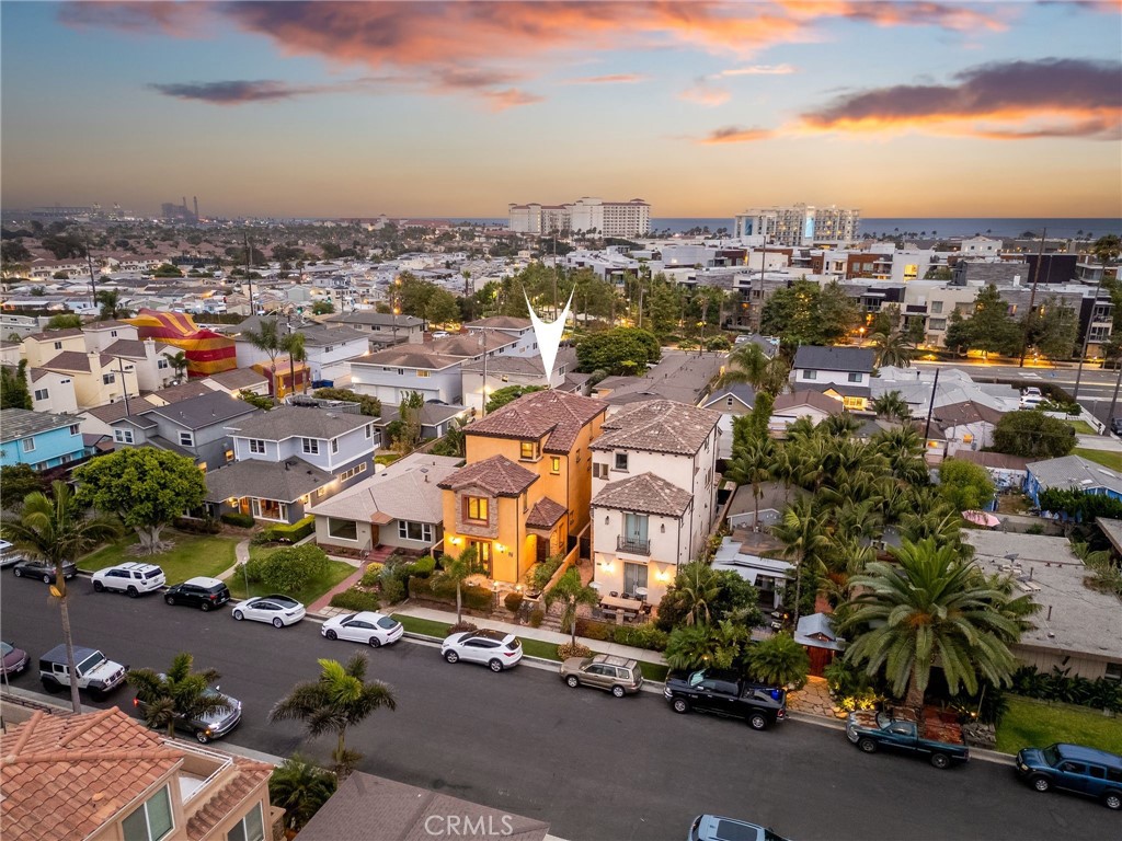 212 Baltimore Avenue