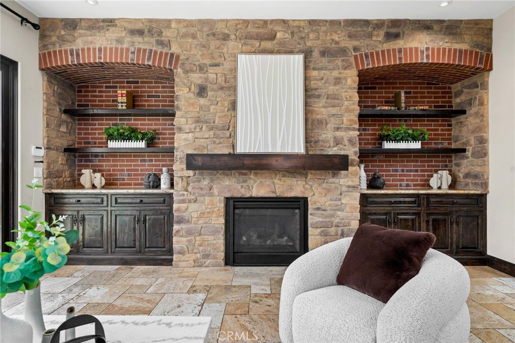 212 Baltimore Avenue