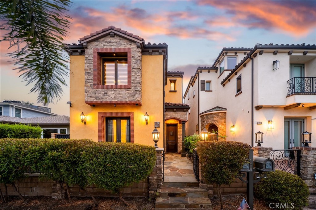 212 Baltimore Avenue