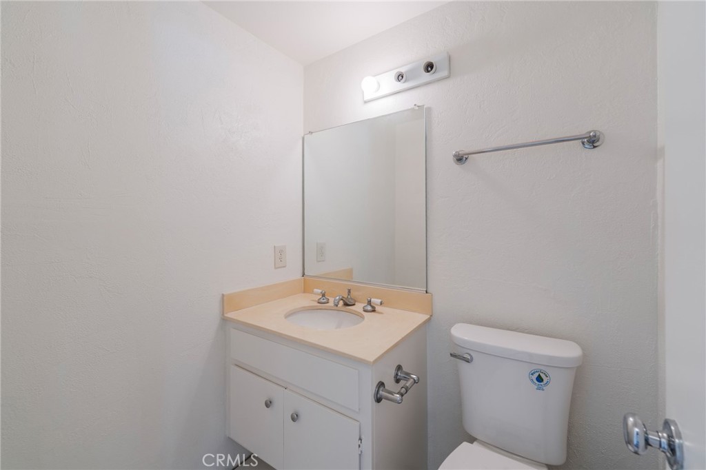 7921 Nomad Circle