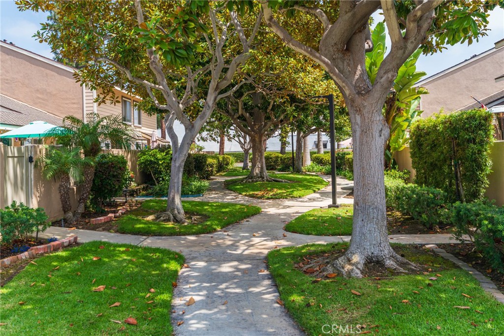 7921 Nomad Circle