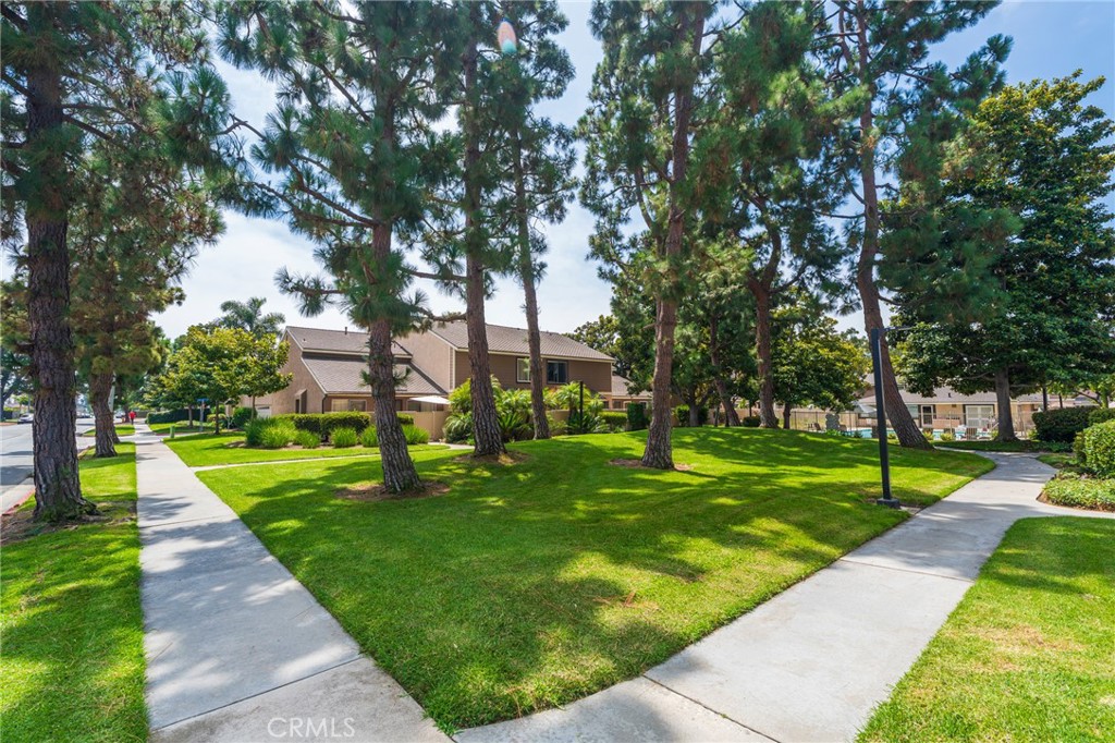 7921 Nomad Circle