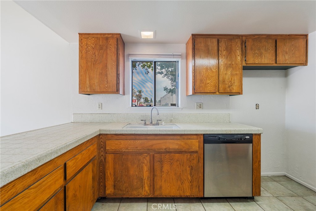 7921 Nomad Circle