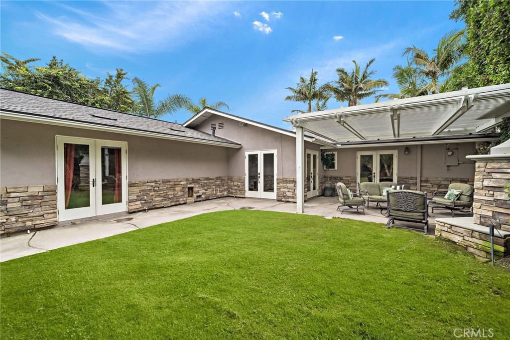 17327 Santa Lucia Street