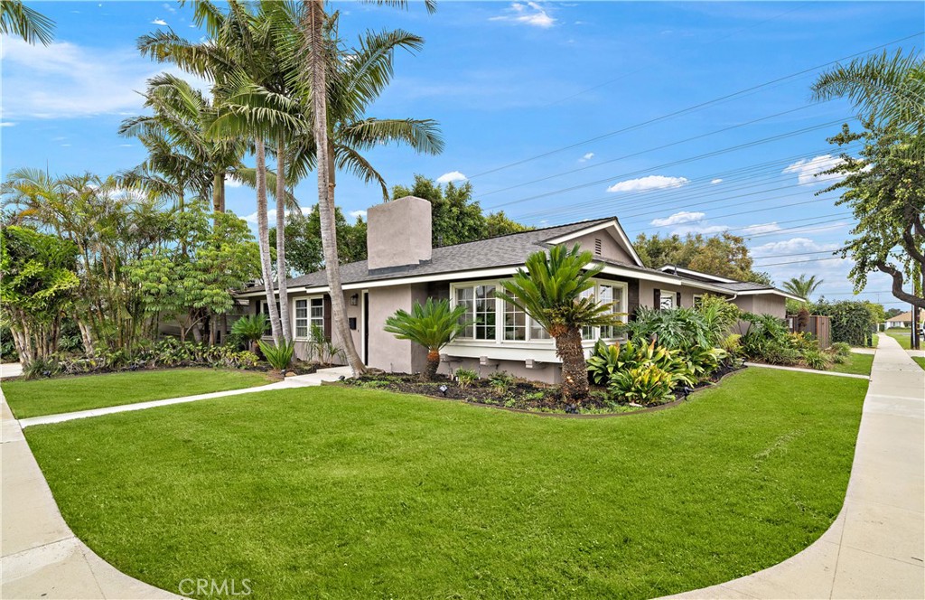 17327 Santa Lucia Street