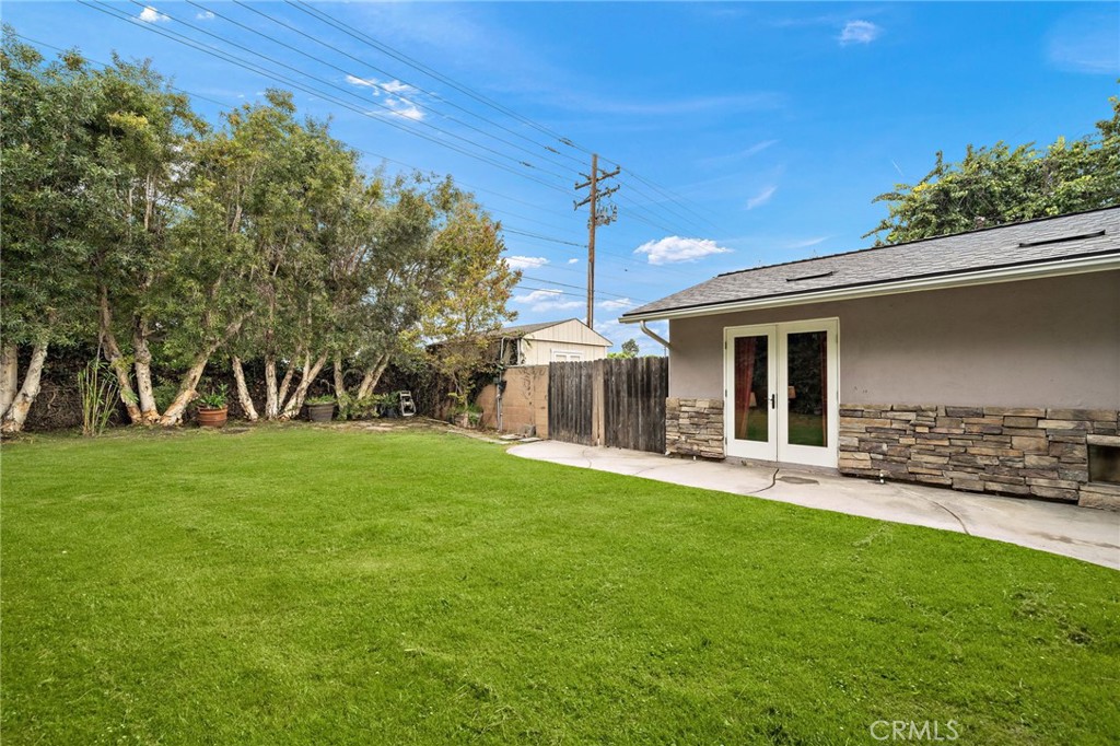 17327 Santa Lucia Street