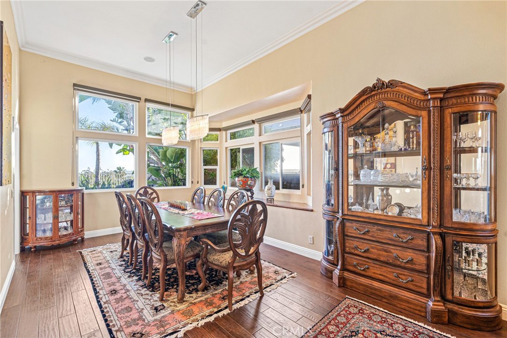 25712 Wood Brook Road