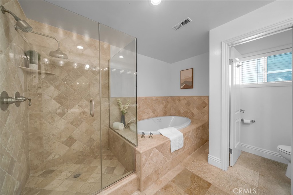 427 Avenida Santa Barbara B