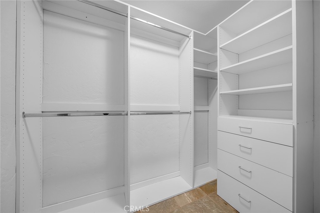 427 Avenida Santa Barbara B