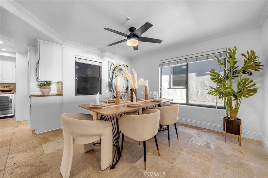 427 Avenida Santa Barbara B