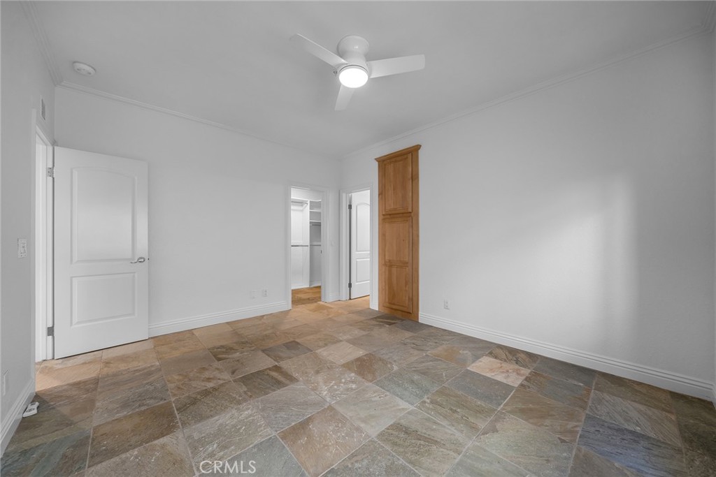 427 Avenida Santa Barbara B