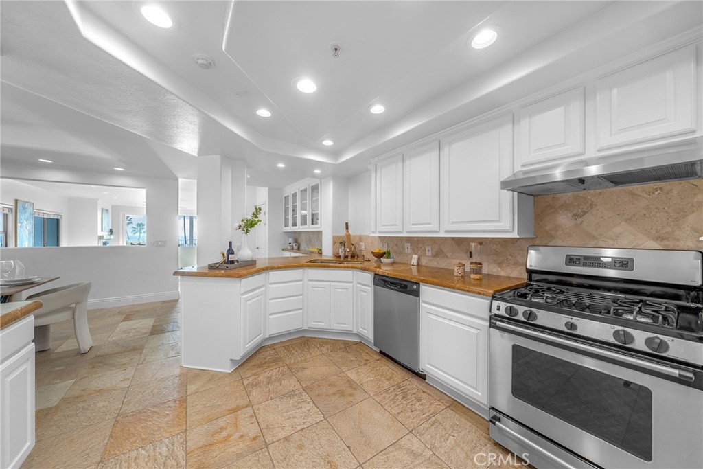 427 Avenida Santa Barbara B