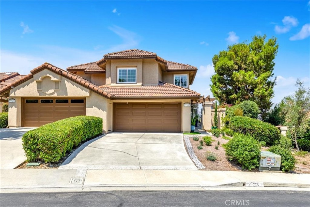 27507 Via Sequoia