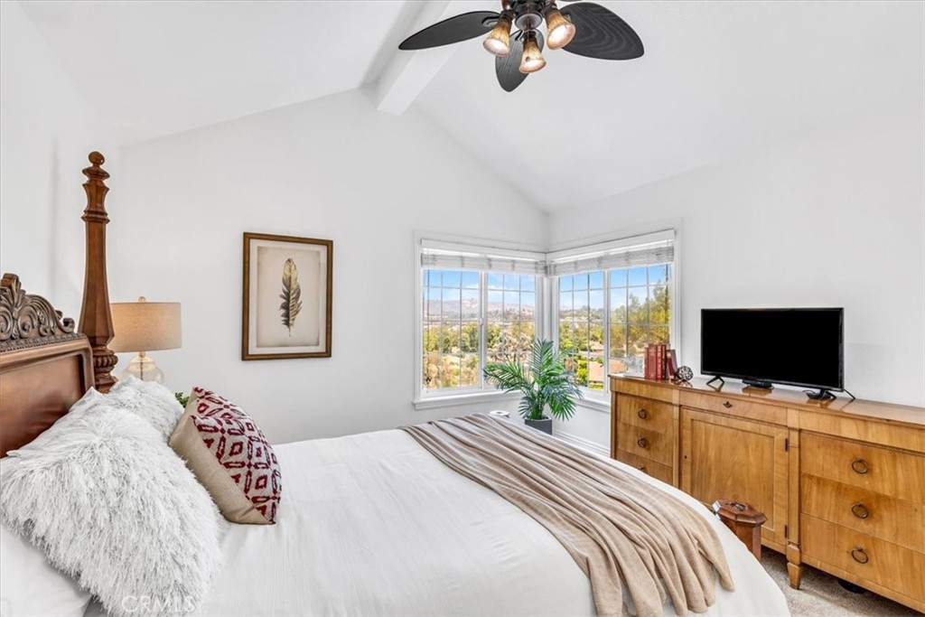 27507 Via Sequoia