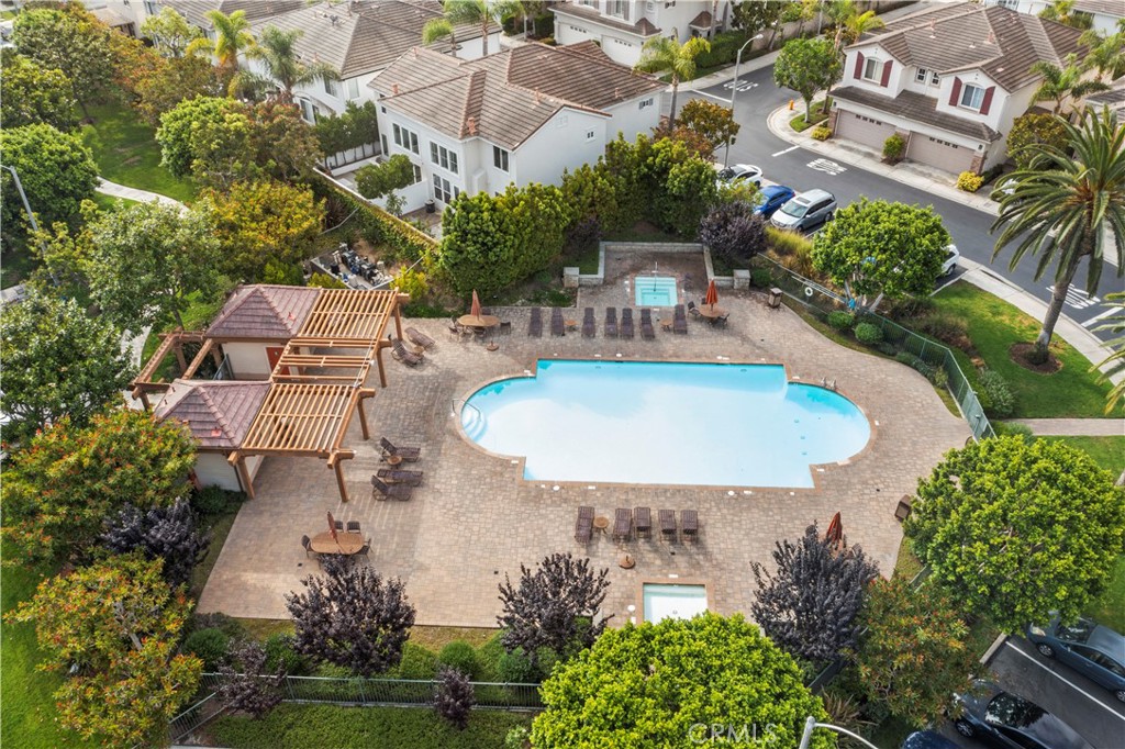 18665 Park Ridge Lane