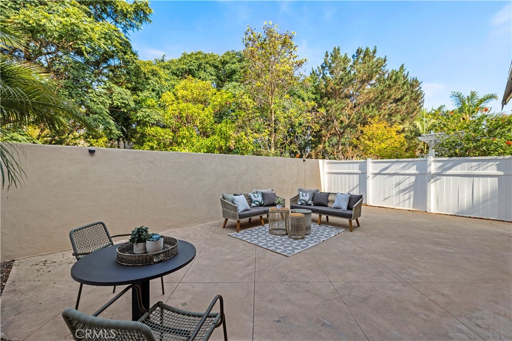 18665 Park Ridge Lane