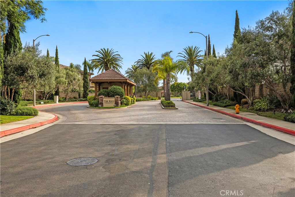 18665 Park Ridge Lane